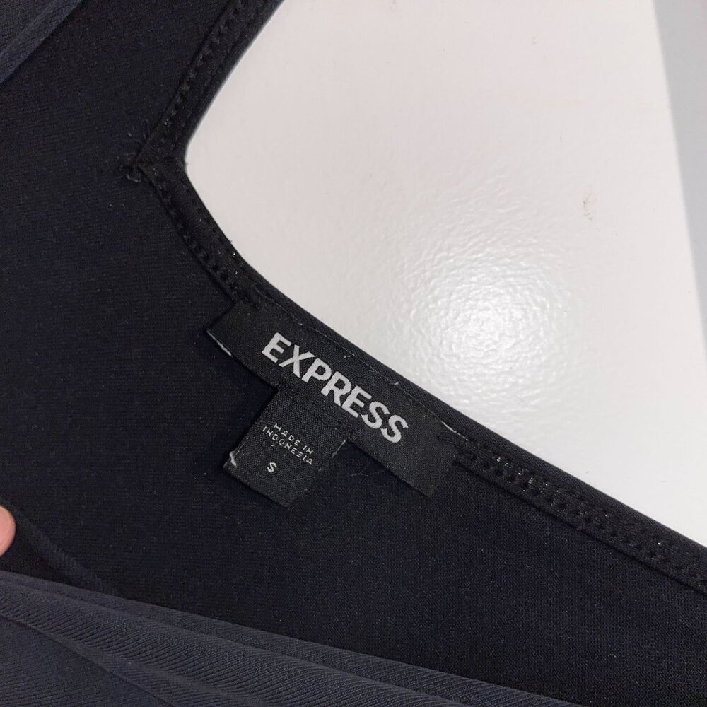 Express Black V-Neck Ruched Front Elastic Waistba… - image 4